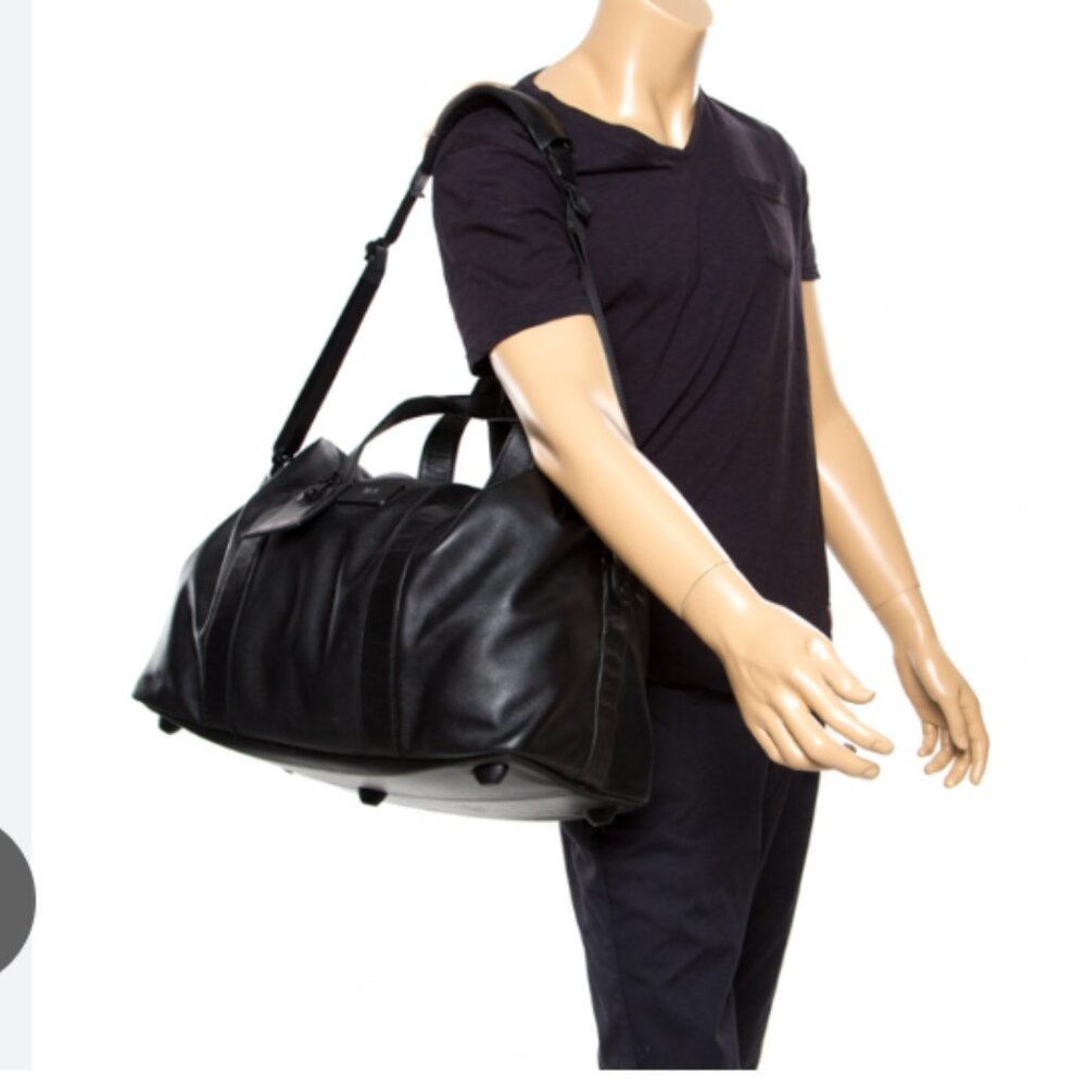 Tumi Leather Duffle Bag Black